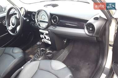 Седан MINI Hatch 2008 в Черновцах