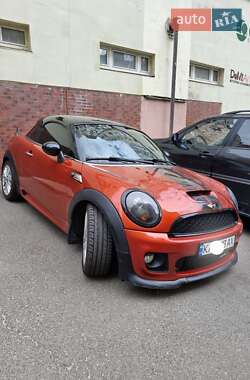 Купе MINI Hatch 2013 в Києві Купе MINI Hatch 2013 в Києві