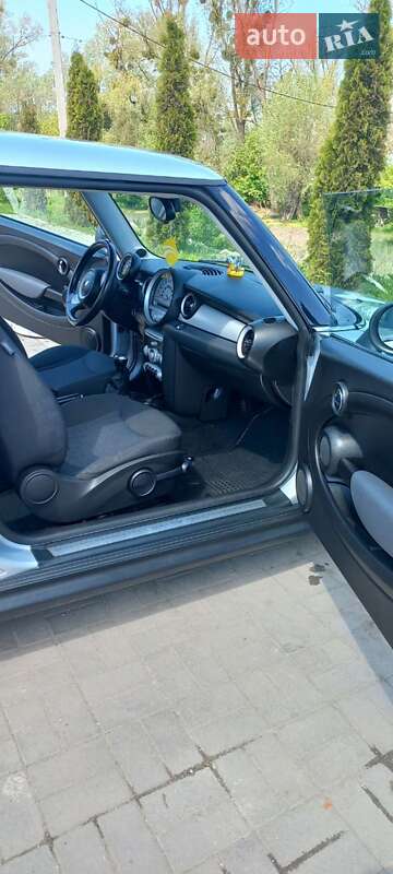 Хэтчбек MINI Hatch 2007 в Дубно