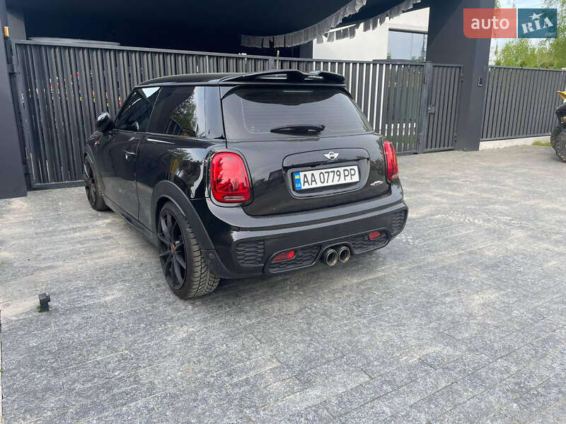Хетчбек MINI Hatch 2017 в Києві