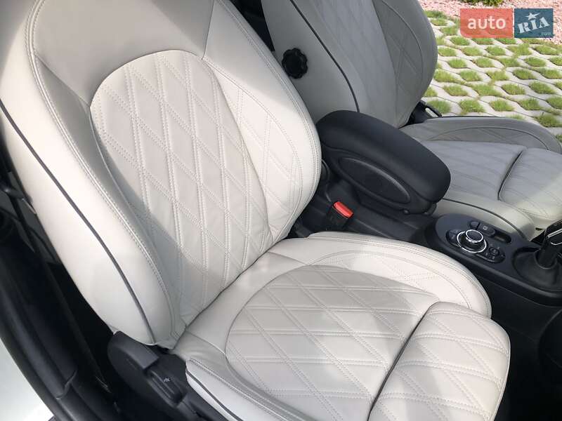 Купе MINI Hatch 2021 в Киеве