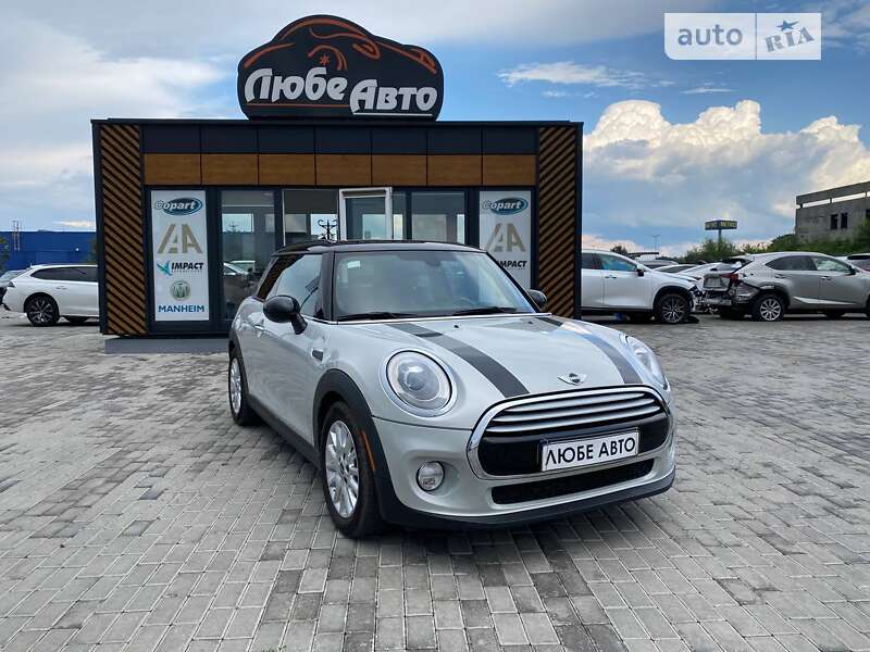 Хетчбек MINI Hatch 2014 в 