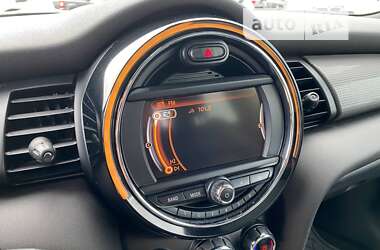 Хетчбек MINI Hatch 2014 в 