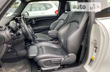 Хетчбек MINI Hatch 2014 в 