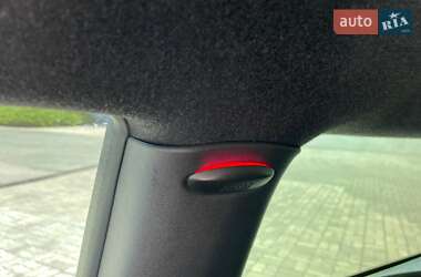 Седан MINI Hatch 2011 в Кам'янському