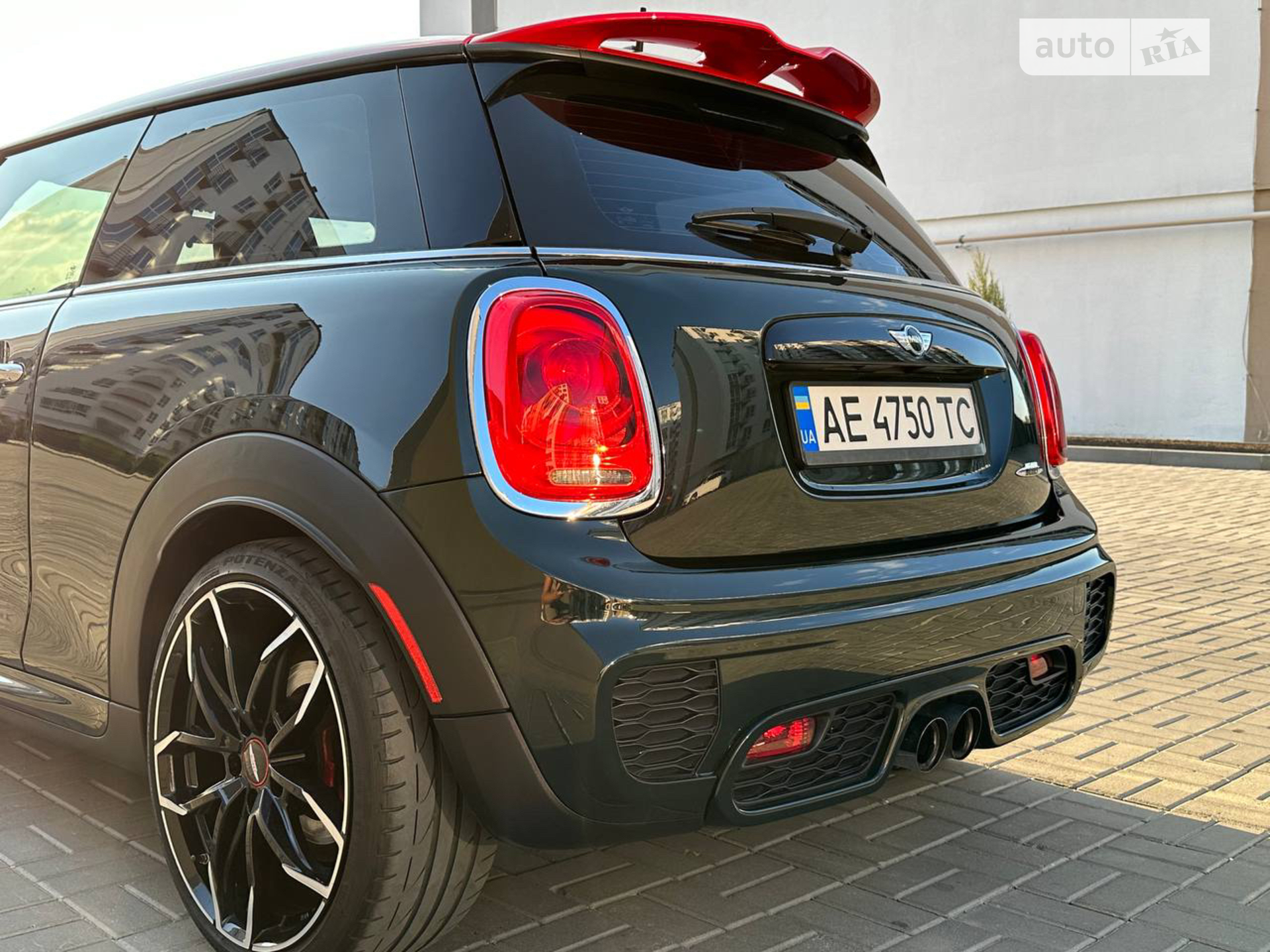 2016 MINI Hatch - фото 1