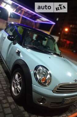 MINI COOPER 2011