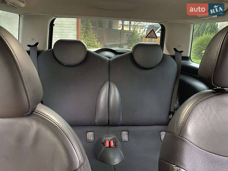 Хетчбек MINI Hatch 2003 в Хусті