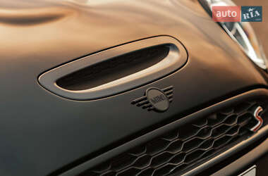Хэтчбек MINI Hatch 2015 в Ровно