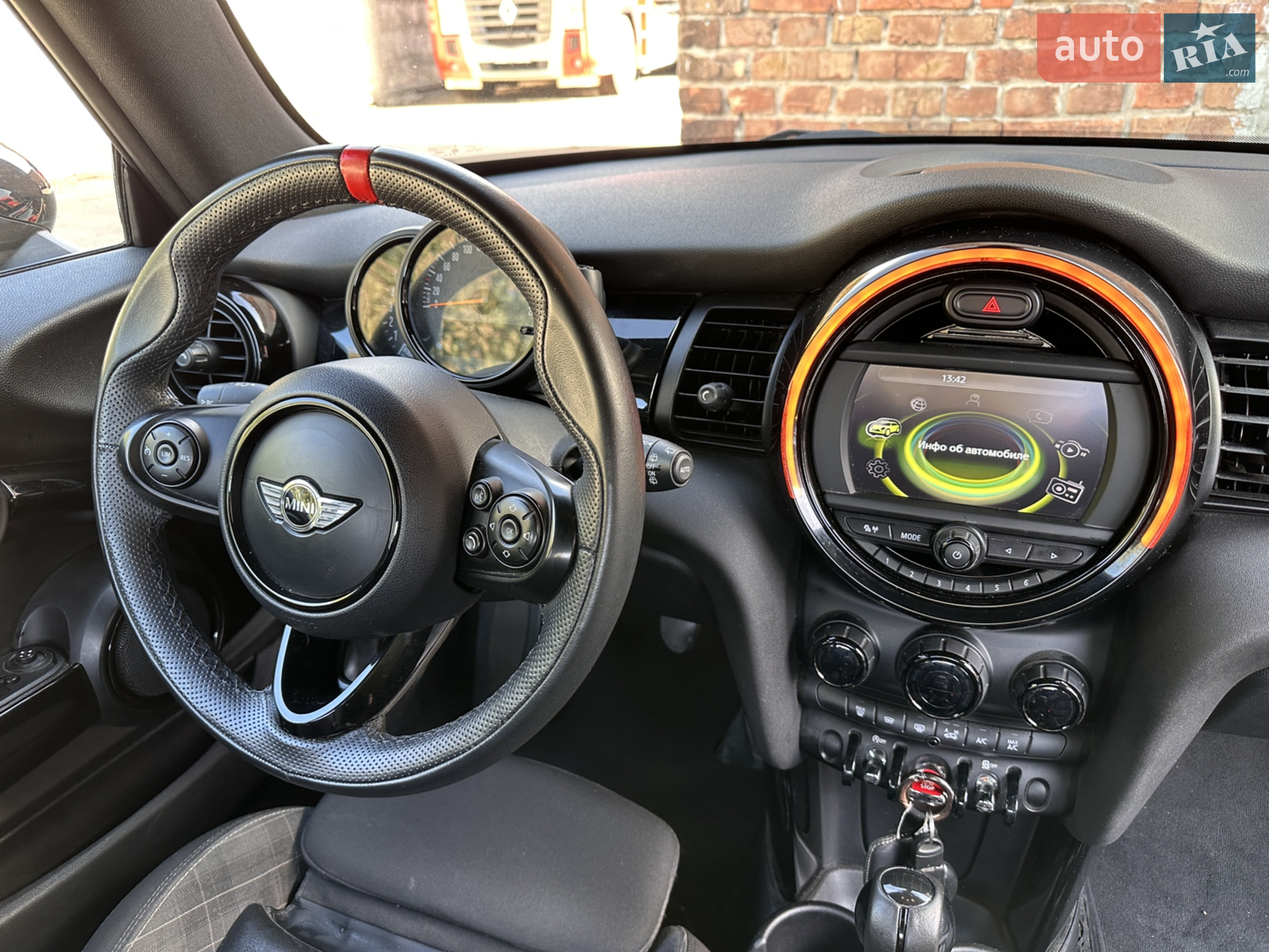 2015 MINI Hatch - мініатюра 34