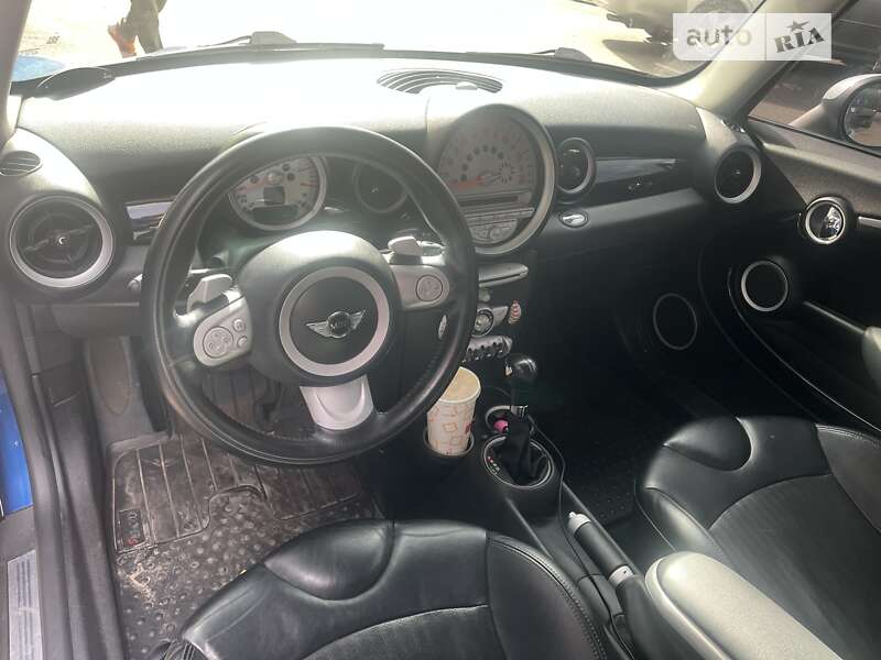 Хетчбек MINI Hatch 2007 в Києві
