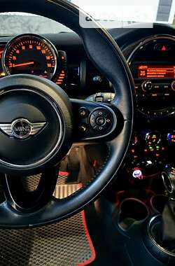 Хэтчбек MINI Hatch 2016 в Днепре