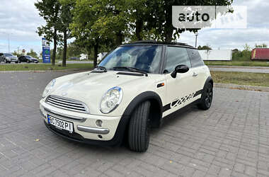 Хэтчбек MINI Hatch 2004 в Львове