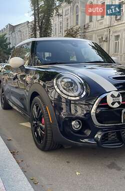 Хетчбек MINI Hatch 2019 в Києві Хетчбек MINI Hatch 2019 в Києві