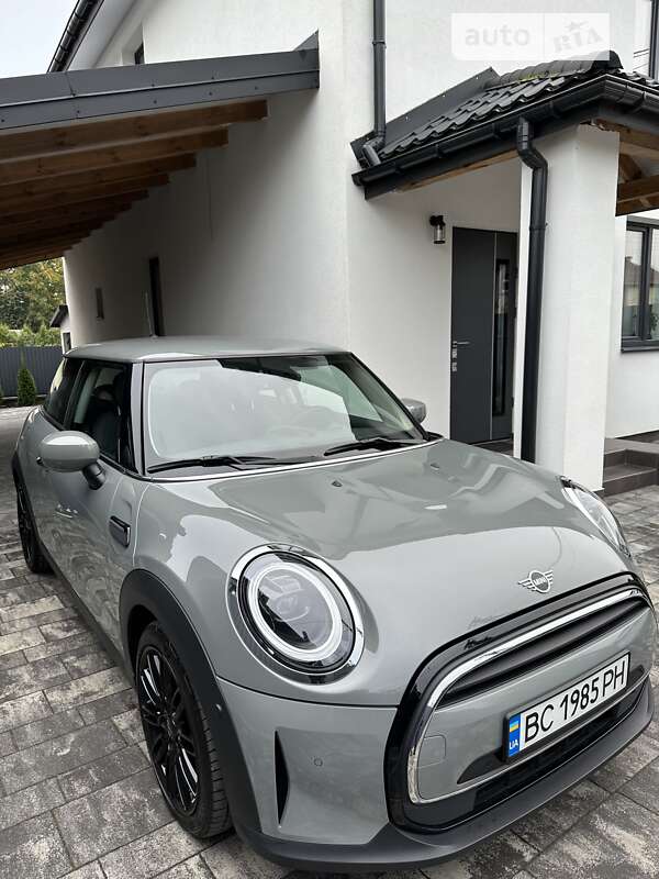 2021 Mini Hatch, VIN WMW21DH0502R47599:plate — zdjęcie 1 (autoria)