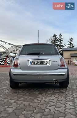 Хетчбек MINI Hatch 2002 в Кривому Розі