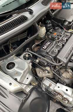 Хэтчбек MINI Hatch 2002 в 
