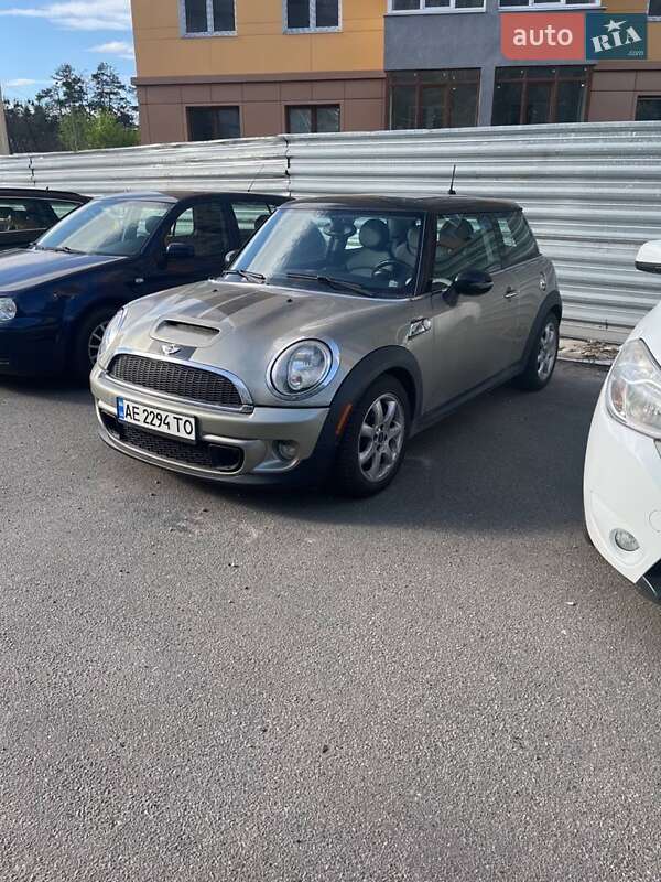 Хетчбек MINI Hatch 2009 в Києві