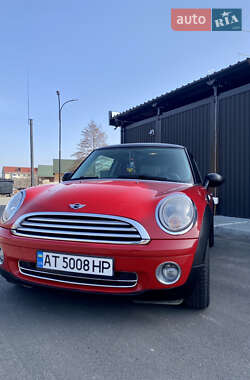Хэтчбек MINI Hatch 2010 в Яремче