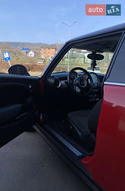 Хэтчбек MINI Hatch 2010 в Яремче