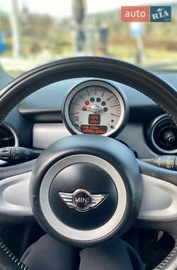 Хэтчбек MINI Hatch 2010 в Яремче