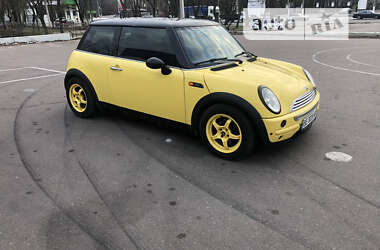 Хетчбек MINI Hatch 2003 в Миколаєві