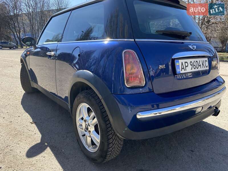 Хетчбек MINI Hatch 2003 в Запоріжжі