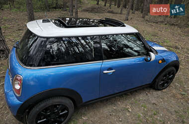 Хэтчбек MINI Hatch 2012 в Буче