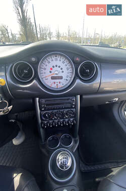 Хэтчбек MINI Hatch 2008 в Кременчуге