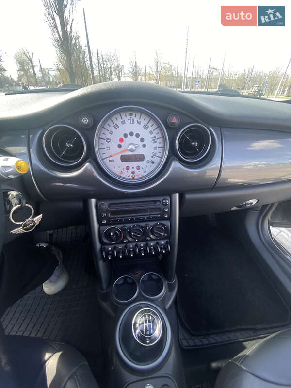 Хэтчбек MINI Hatch 2008 в Кременчуге