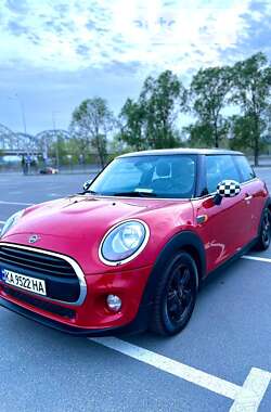 Хетчбек MINI Hatch 2014 в Києві