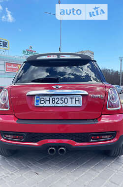 Хэтчбек MINI Hatch 2011 в Одессе