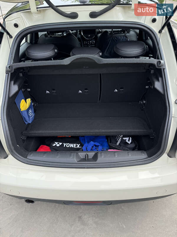 Хэтчбек MINI Hatch 2015 в Днепре