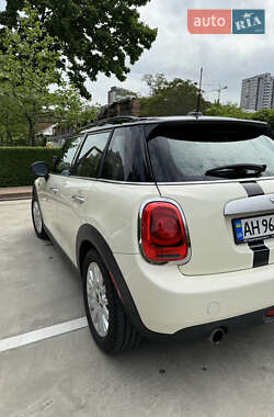 Хетчбек MINI Hatch 2015 в Дніпрі