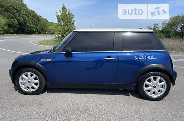 Хэтчбек MINI Hatch 2002 в Тульчине