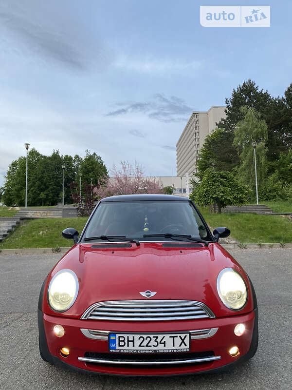 Хэтчбек MINI Hatch 2005 в Одессе фото 2 Хэтчбек MINI Hatch 2005 в Одессе