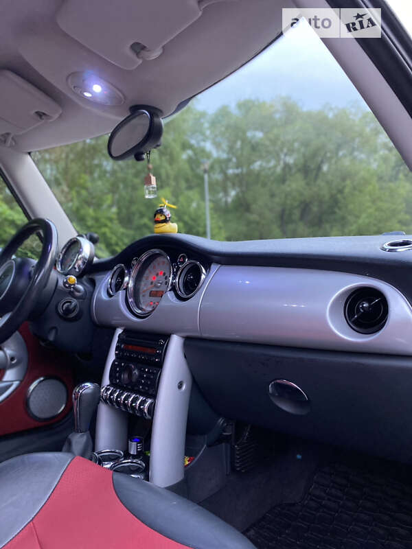 Хэтчбек MINI Hatch 2005 в Одессе фото 14 Хэтчбек MINI Hatch 2005 в Одессе
