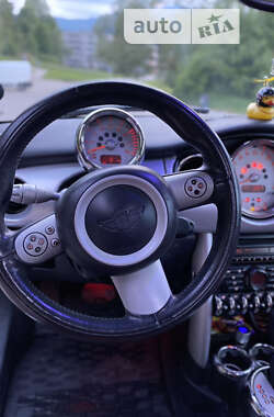 Хэтчбек MINI Hatch 2005 в Одессе фото 18 Хэтчбек MINI Hatch 2005 в Одессе