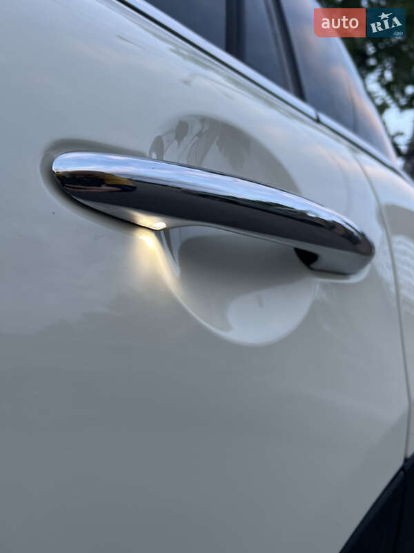 Хетчбек MINI Hatch 2015 в Миколаєві