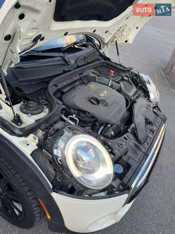 Хетчбек MINI Hatch 2015 в Миколаєві