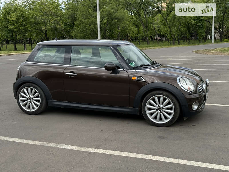 MINI Hatch 2009
