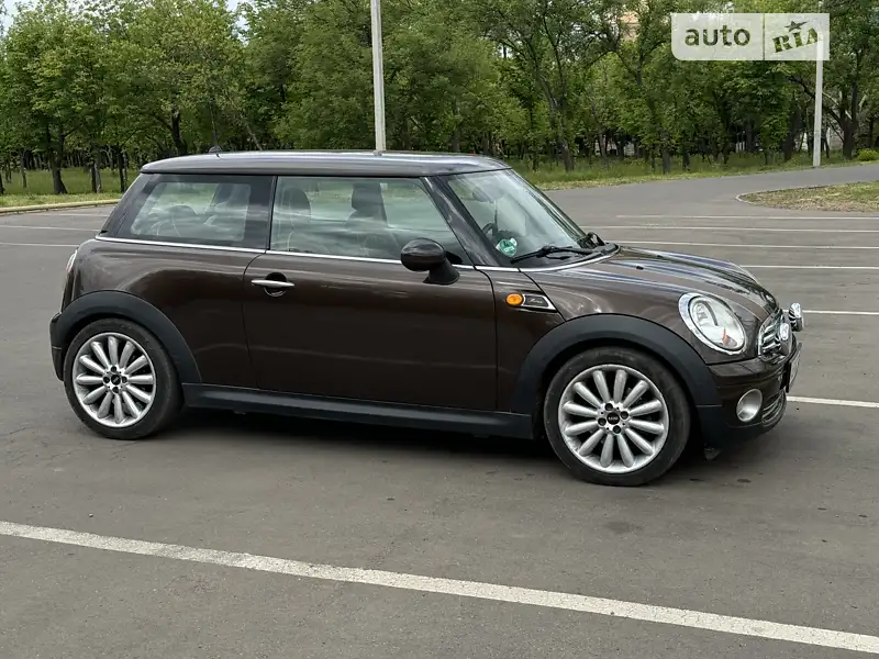 MINI Hatch