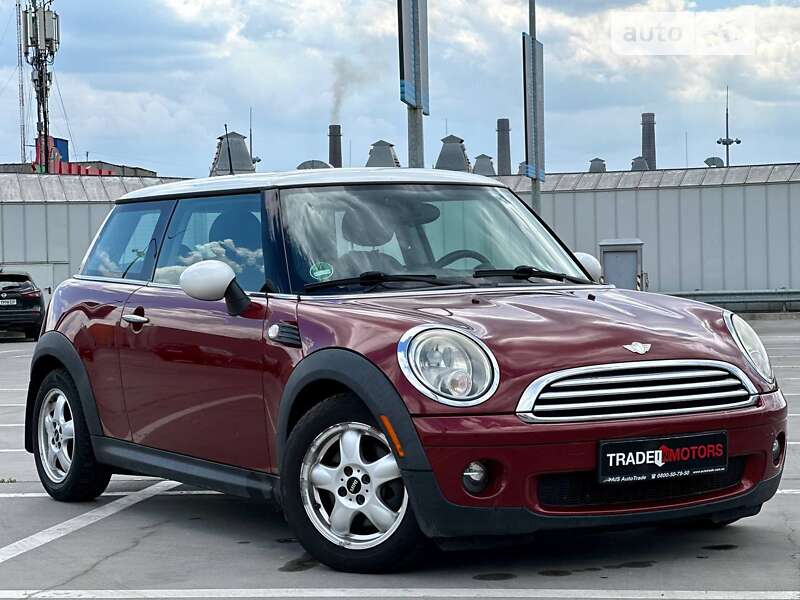 Хэтчбек MINI Hatch 2008 в Киеве