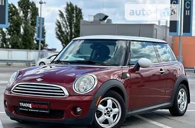 Хэтчбек MINI Hatch 2008 в Киеве