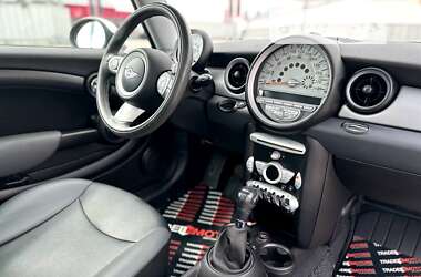 Хэтчбек MINI Hatch 2008 в Киеве