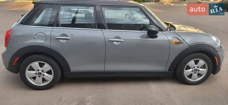 MINI Hatch
