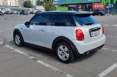 Хетчбек MINI Hatch 2015 в Києві
