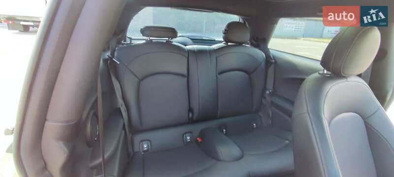Хетчбек MINI Hatch 2015 в Києві фото 15 Хетчбек MINI Hatch 2015 в Києві