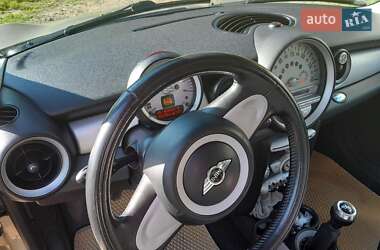 Хетчбек MINI Hatch 2008 в Чернівцях
