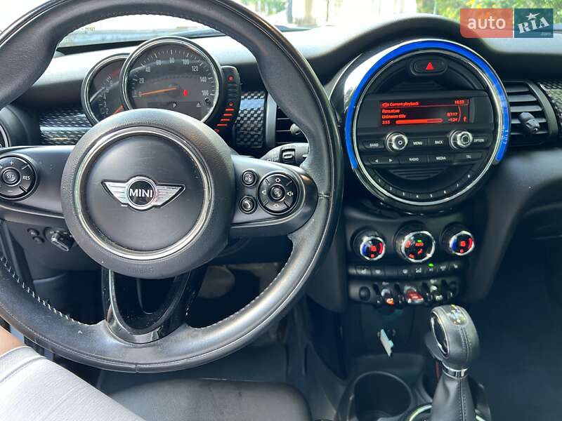 Хетчбек MINI Hatch 2014 в Запоріжжі